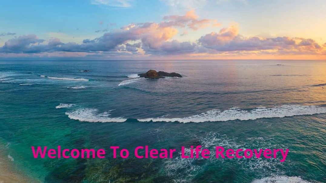 ⁣Clear Life Recovery - Leading Treatment Center in Costa Mesa, CA