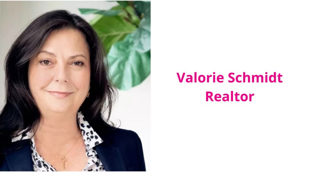 ⁣Valorie Schmidt - #1 Home Value Estimate in Barrington, IL